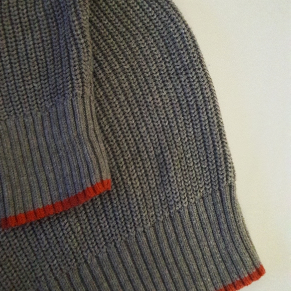 Torrid GREY RIB & BLOOD ORANGE TRIM PULLOVER SWEATER Sz 2 - Picture 4 of 7